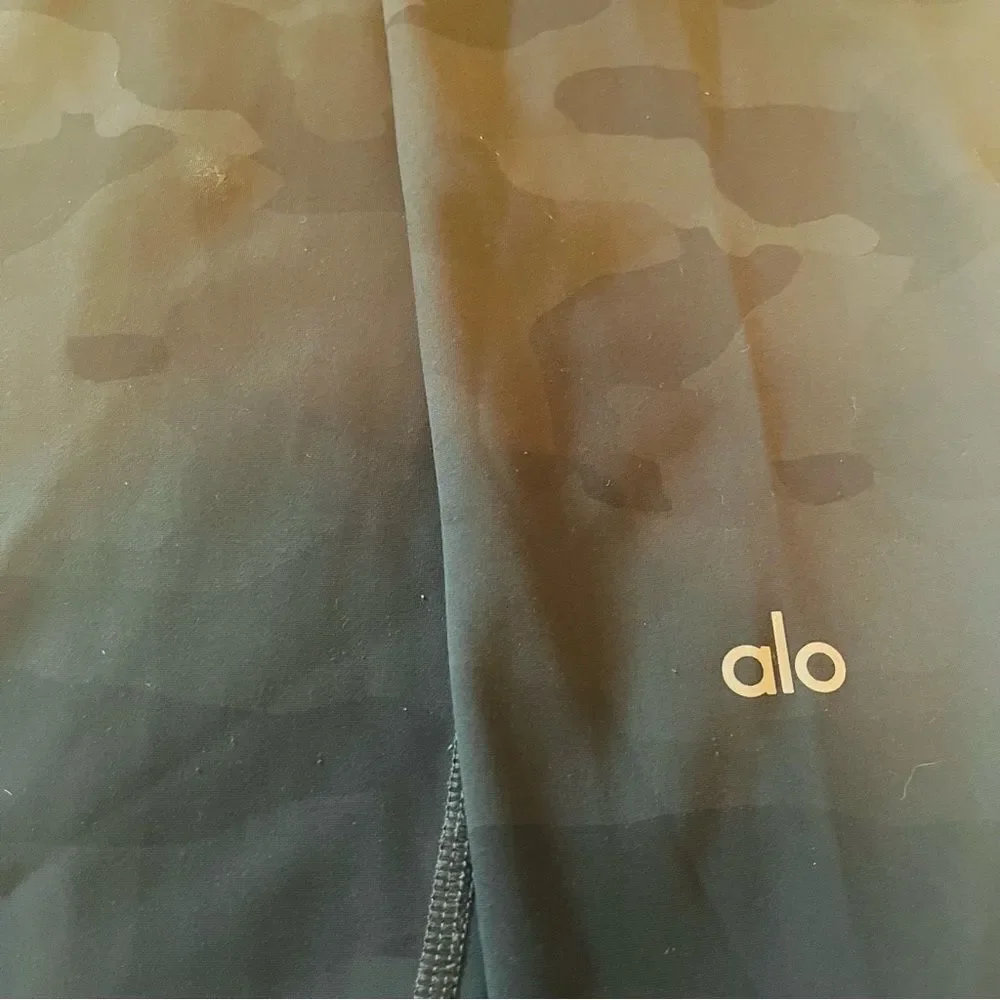 Alo Camo Leggings